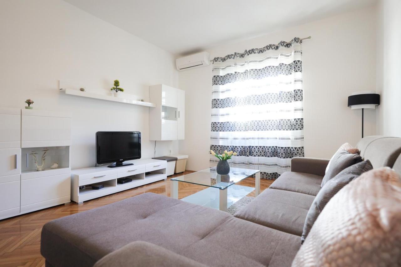 Ferienwohnung Zara City Center Exterior foto